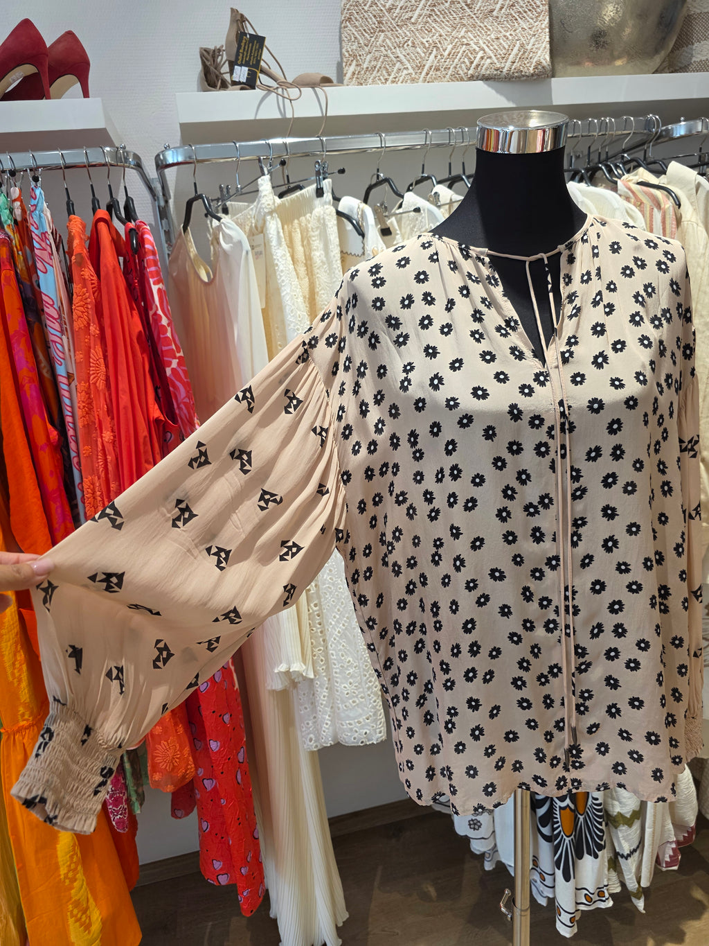 FROGBOX BLUSE  TUNIKA TAUPE/BEIGE VISKOSE GR.36
