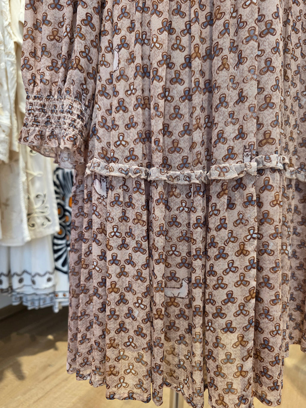 FROGBOX KLEID TAUPE VISKOSE GR.42