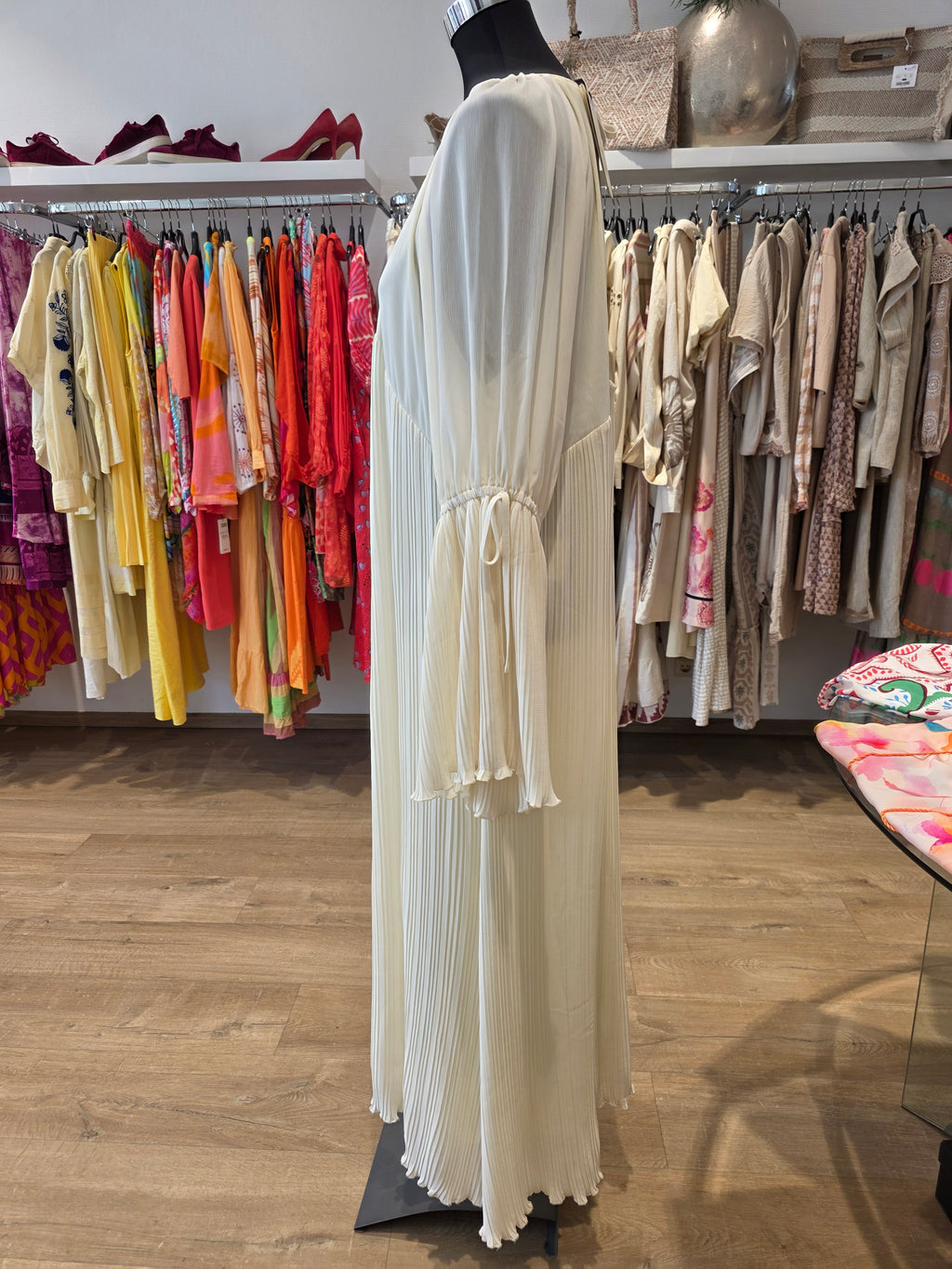 GESTUZ KLEID MAXIKLEID CREAM GR.40