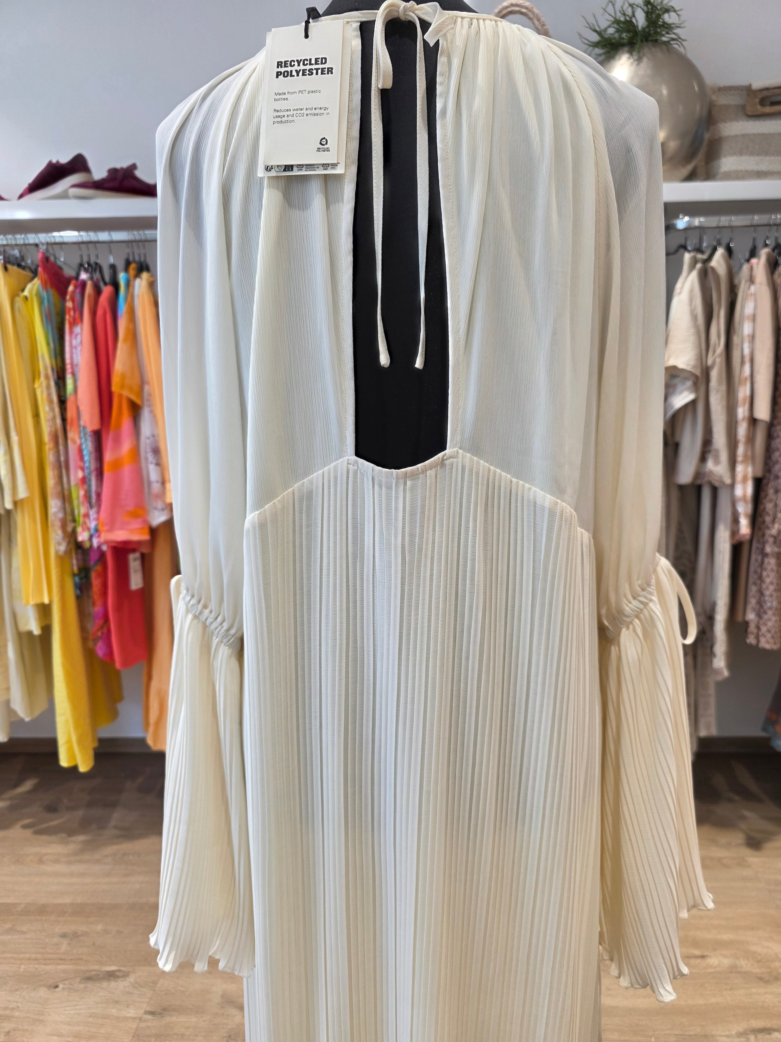 GESTUZ KLEID MAXIKLEID CREAM GR.40